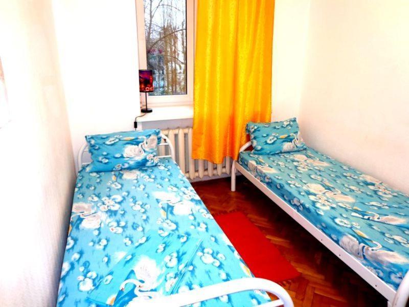 Hostel Kreshatik Kiev Habitación foto